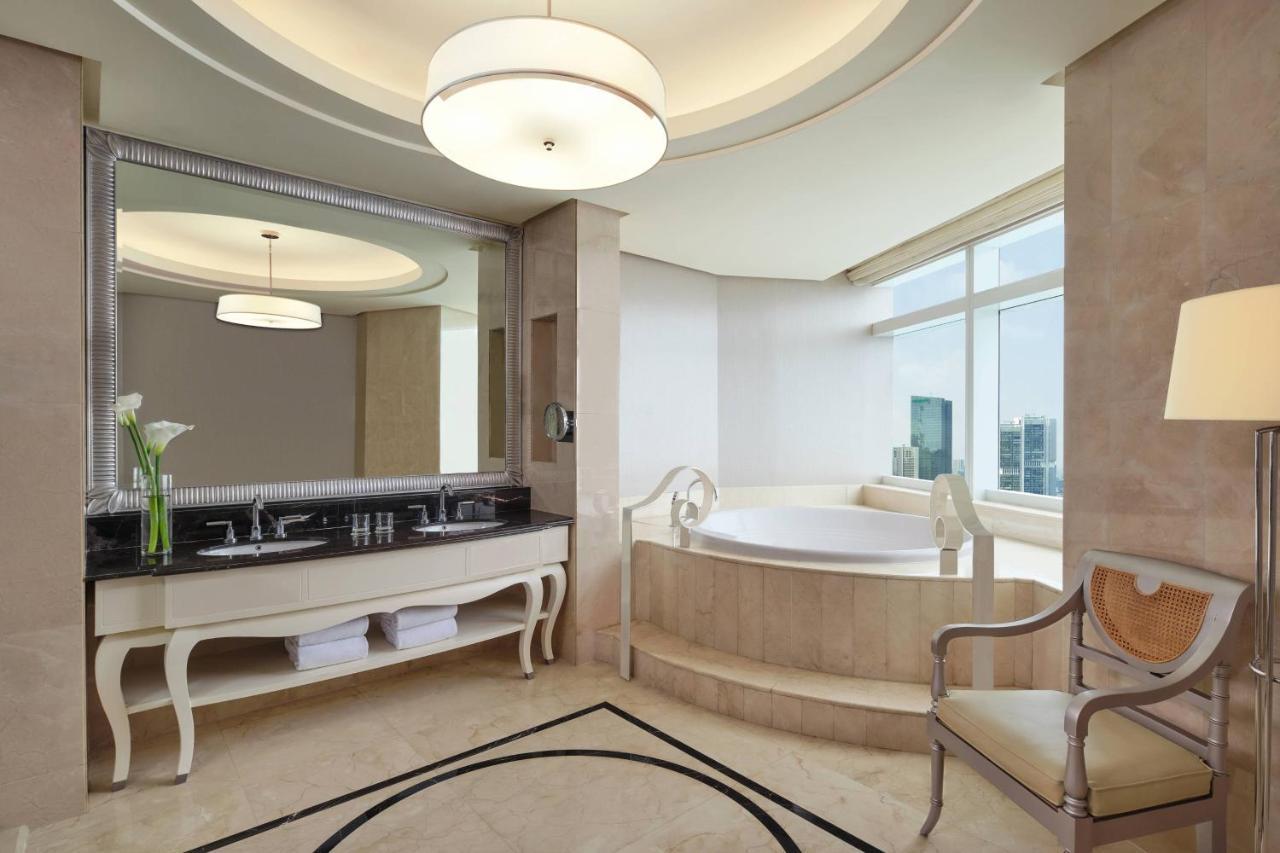 The Ritz-Carlton Jakarta, Pacific Place Extérieur photo