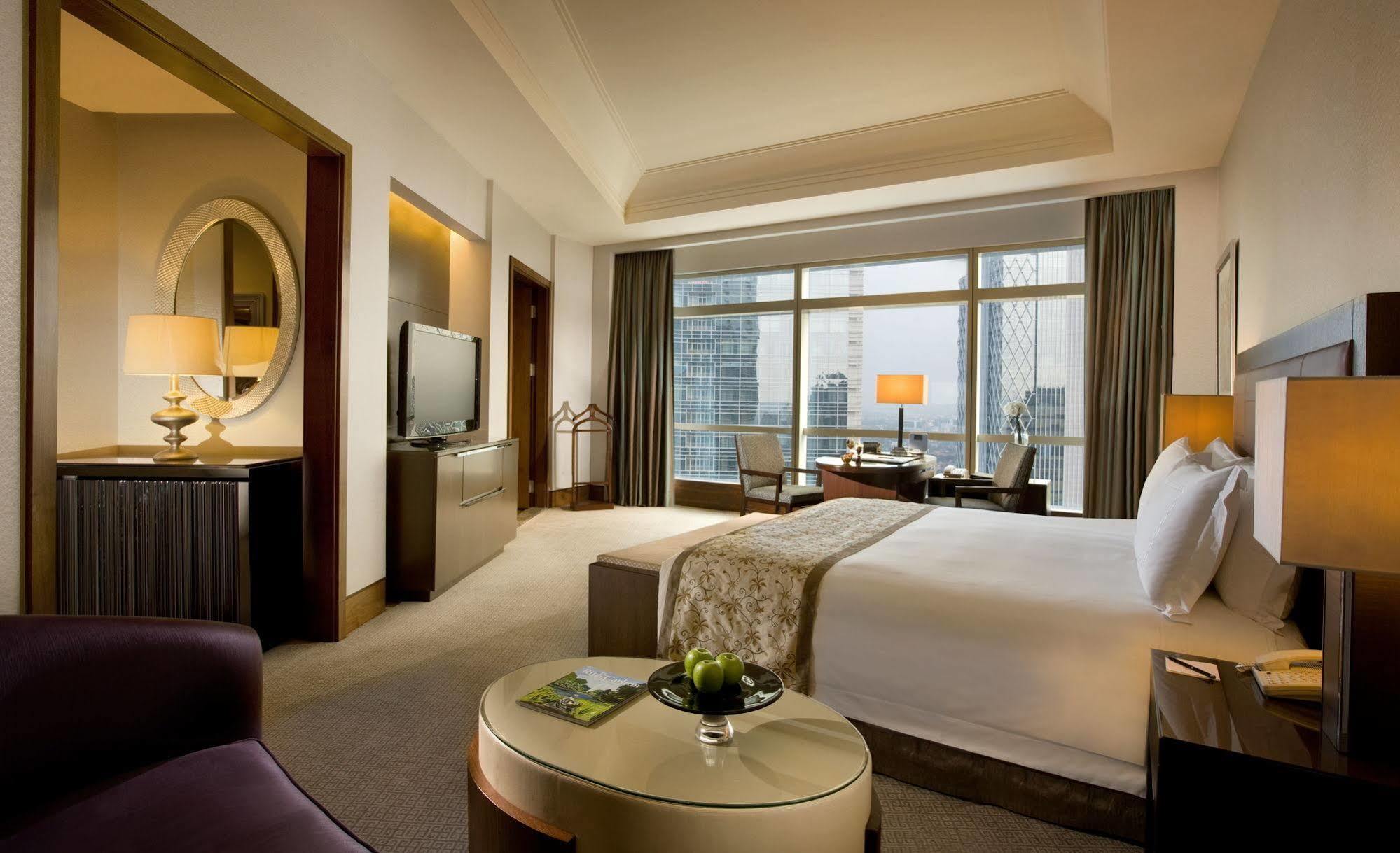 The Ritz-Carlton Jakarta, Pacific Place Extérieur photo