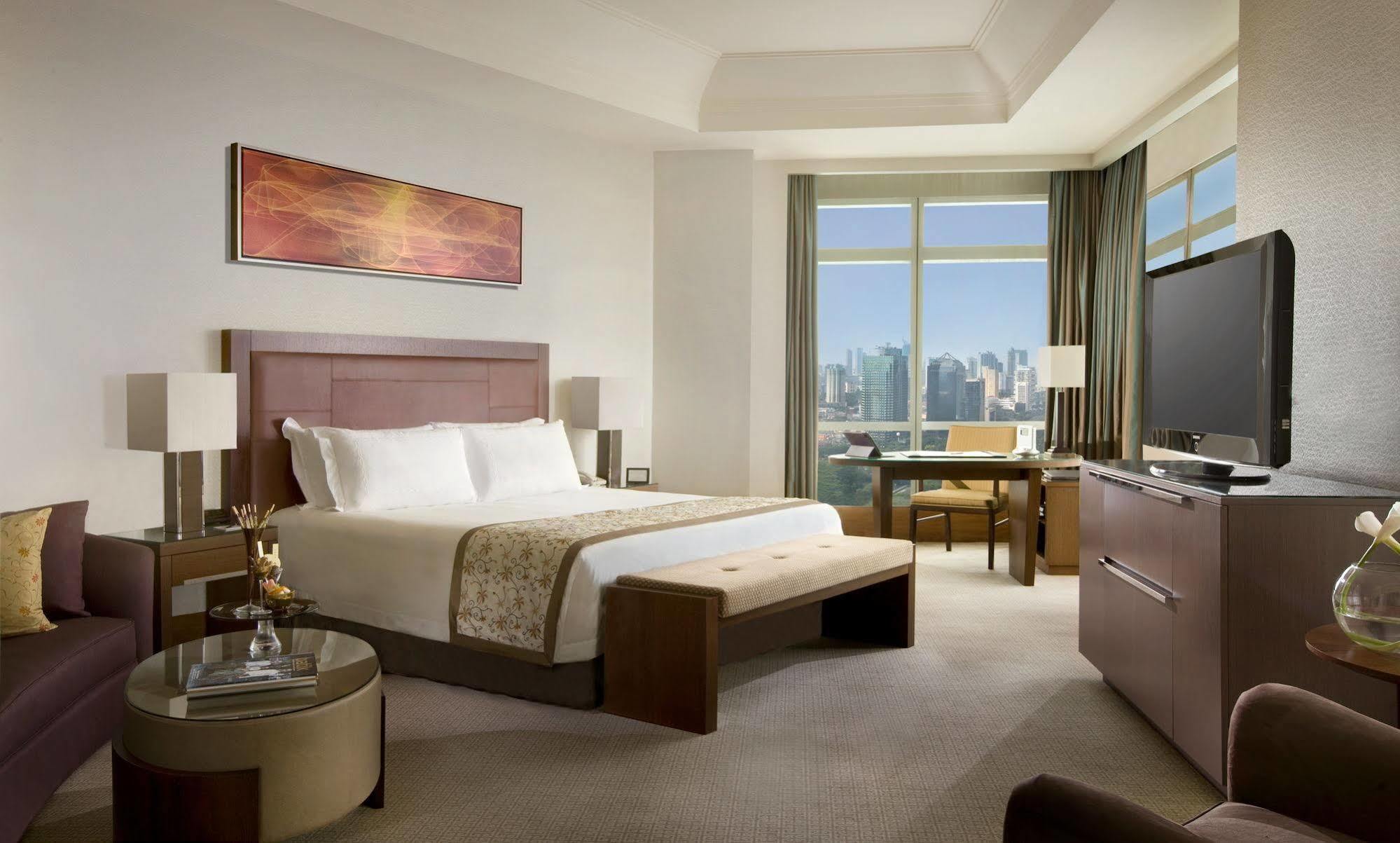 The Ritz-Carlton Jakarta, Pacific Place Extérieur photo